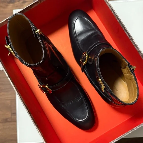 Gucci Boots with Artwork Box & Dusters - Picture 4 of 17